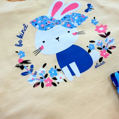 Conj. Blusa Coelhinha Be Kind e Short - Amarelo e Azul